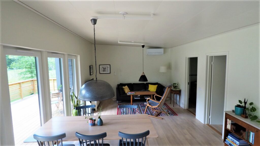 Flytta taklampan i snedtak